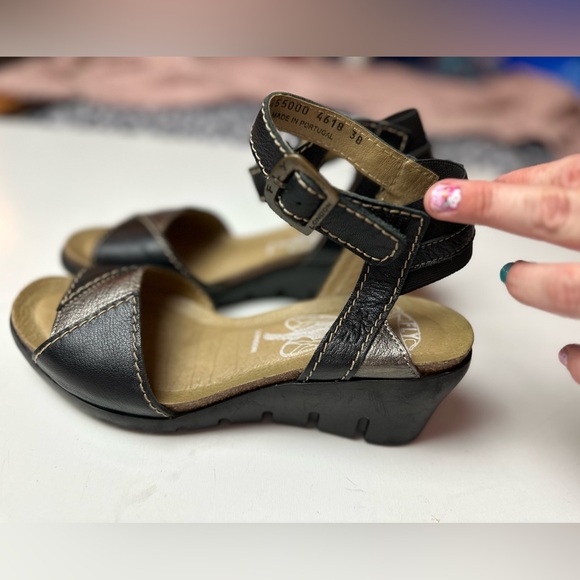 FLY London Imat Leather ColorBlock Metallic/Brown  AnkleStrap Wedge Sandal 7.5-8 - Picture 6 of 16